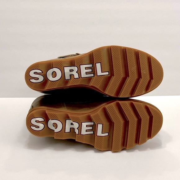 NEW JOAN OF ARCTIC WEDGE II BUCKLE LEATHER BOOT - Picture 12 of 13